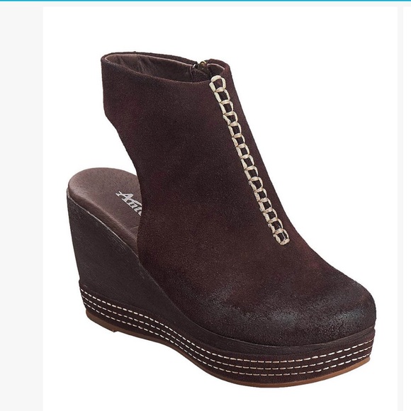 ANTELOPE Wedge/Platform Sling-back Bootie Size 9 - Picture 4 of 10